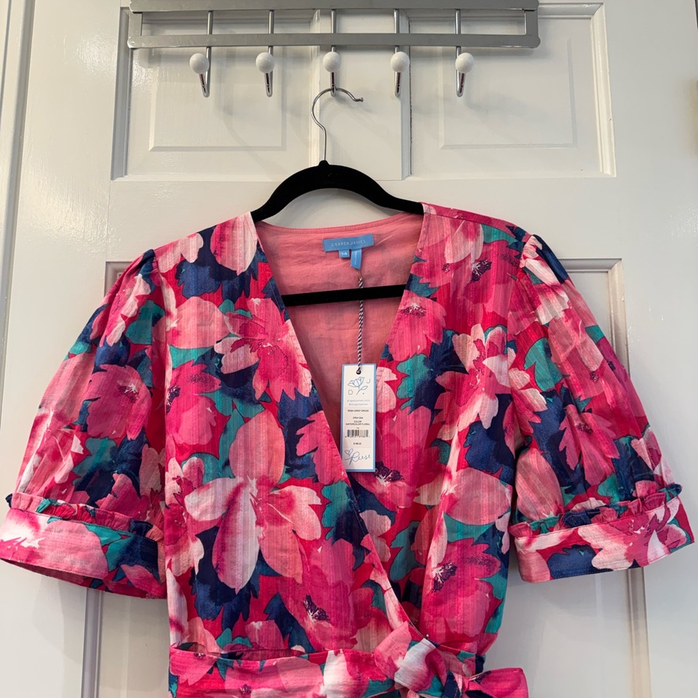 Draper James Coral-Pink wrap midi sundress - Picture 4 of 9